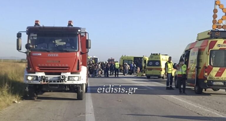 Τραγωδία: Λεωφορείο με 78 επιβάτες συγκρούστηκε με 2 ΙΧ – 4 νεκροί και 53 τραυματίες