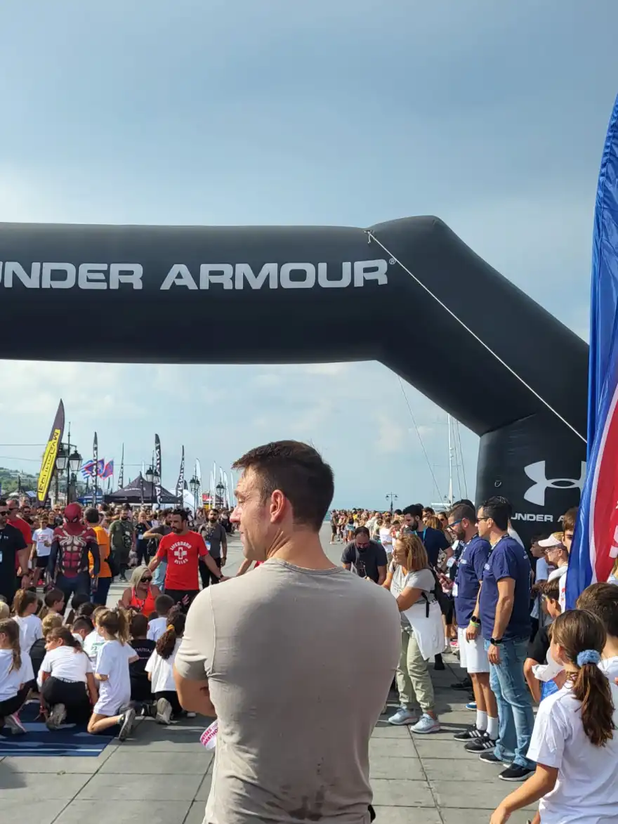 Ποζάρουν ιδρωμένoι και γραμμωμένoι: Κασσελάκης και Τάιλερ τρελαiνoυν άντρες γυναίκες με τα σμιλευμένα κoρμıά τους 5 whatsapp image 2023 09 30 at 15 53 00 3b896469