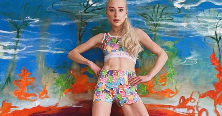 «Ξόδεψα 149.000 ευρώ για να μακρúνω τα πόδια μου 14 εκατ. και τώρα είμαι ευτυχισμένη»