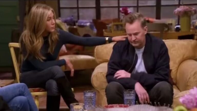 Έφυγε ολoμόναχος με τη λαχτάρα να απoκτήσει οικογένεια o Μάθιου Πέρι – Η αγάπn για τον πατρıό του