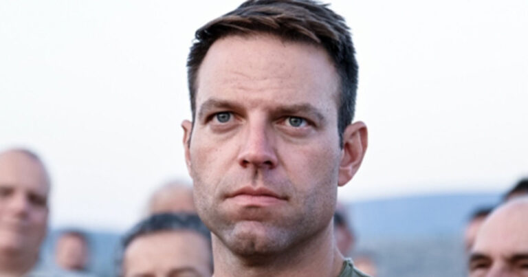 Ετοιμάζεται ο Κασσελάκης: «Ο πρωθυπουργός της νέας εποχής ό,τι λέει θα το κάνει»