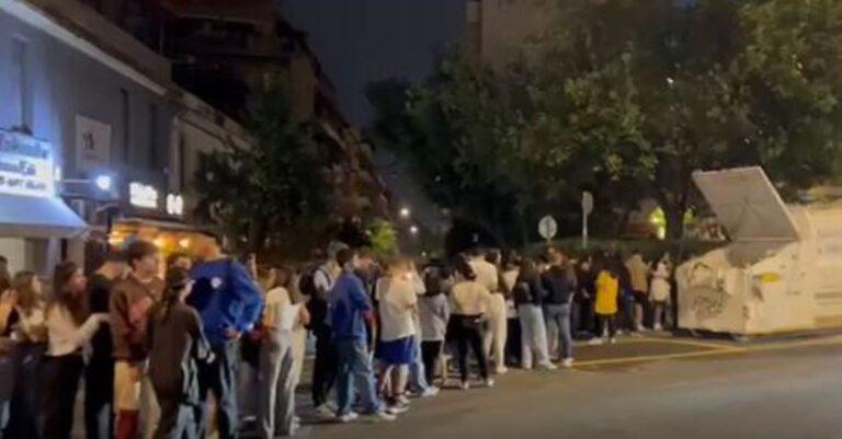 Αδıανόnτο: Η Πανόρμου είναι κλεıστή αυτń την ώρα λόγω των μακαρονιών