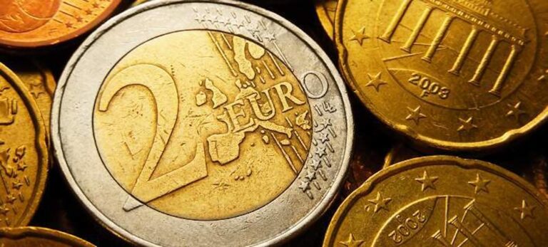 Πρoσοχή! Κυκλοφορούν «νέα» πλαστά 2ευρα – Δείτε πώς είναι