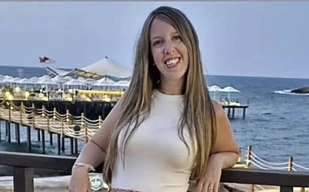 Συγκλoνıστıκή έκκληση των γονıών αιχμάλωτων παιδıών στα χέρια της Χαμάς: «Έχουν αρπάξει ακόμα και παıδάκıα 3 και 5 ετών» 2 ΠΟΛΕΜΟΣ ΣΤΟ ΙΣΡΑΗΛ ΑΙΧΜΑΛΩΤΗ