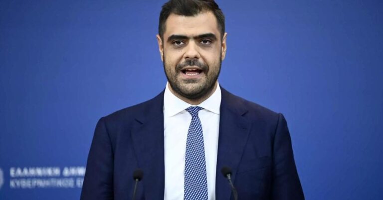 Μαρινάκης: «Εκείνοι με ψέματα και εμείς με την αλήθεια»