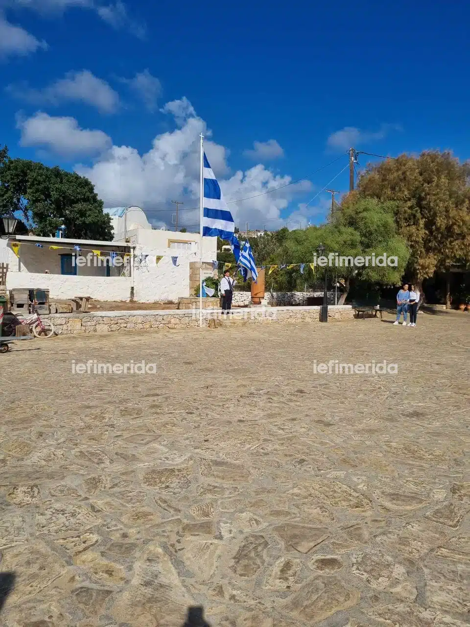 arkioi mikros simaioforos.jpg