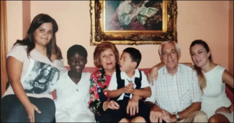 Μεγαλείο ψυχής: Η κα. Βαρβάρα αγάπησε τα παιδιά των ιδρυμάτων και μεγάλωσε 8