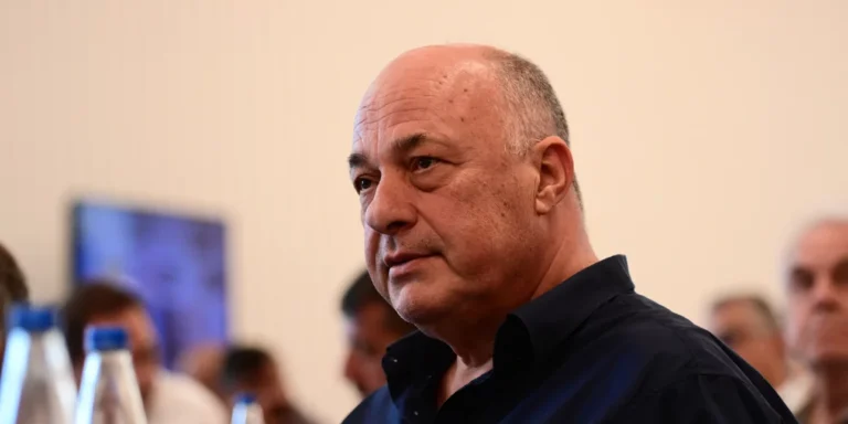 Μέχρι 3 χρόνια φυλάκιση: Η ποινή με την οποία κινδυνεύει ο Μπέος εφόσον του ασκηθεί δίωξη