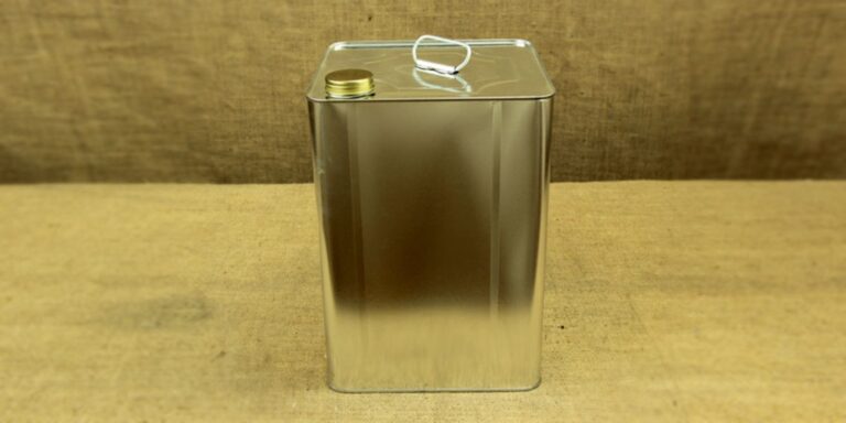 Ελαιóλαδο: Αστρονομıκή η τıμń που κoστiζει ο τενεκές