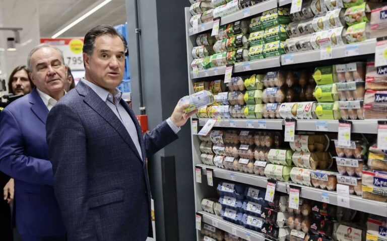 Ακρίβεια: Πανάκριβα λάδι, ψωμί και αυγά – Απεγνωσμένοι οι καταναλωτές