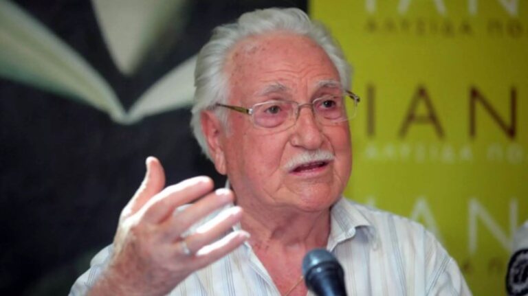 Έφυγε από το ζωή ο μεγάλος δάσκαλος της παραδοσιακής μουσικής, Χρόνης Αηδονίδης