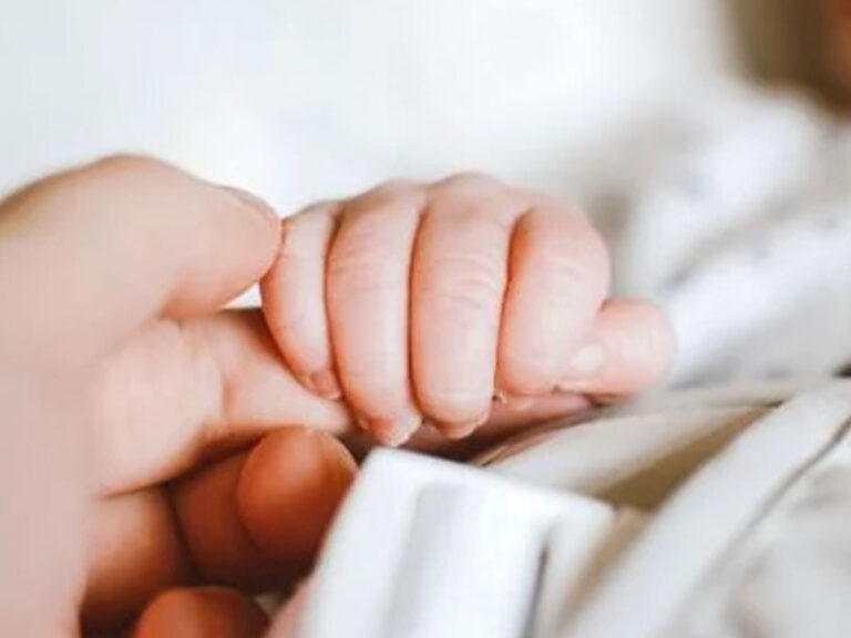 Μαθεύτηκαν τα δυσάρεστα – Πολύ μικρός ο αριθμός γεννήσεων στην Ελλάδα το 2022
