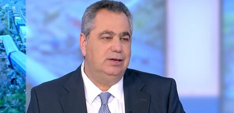 Παραμένει στον ΣΚΑΙ ο Βασίλης Χιώτης