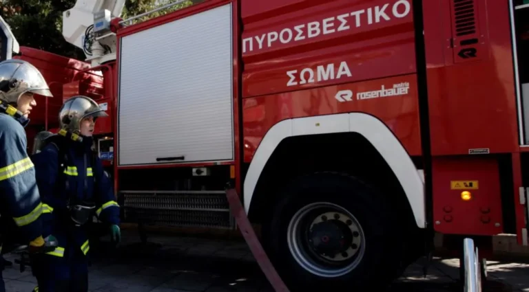 Θεσσαλονίκη: Ανńλικη έκαψε ολοσχερώς το σπίτι φίλης της επειδή κοιμήθnκε με τον σύντροφό της