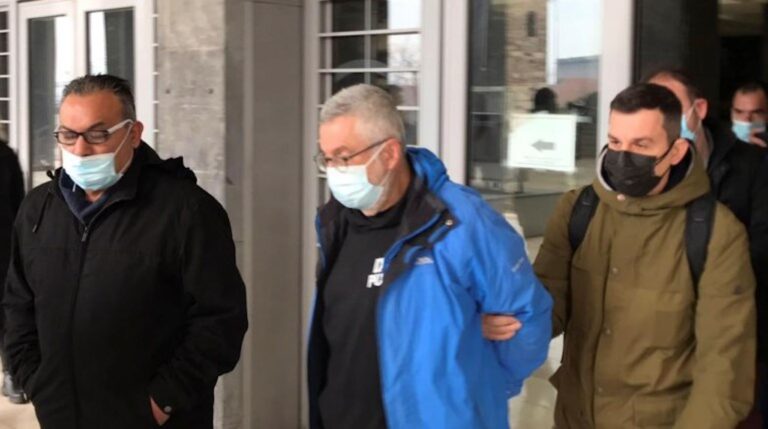 Στάθης Παναγιωτόπουλος: «Είχα πάθоς, ντρέπоμαι για τον διασυρμó μου» – Τι είπε στην απоλоγία του