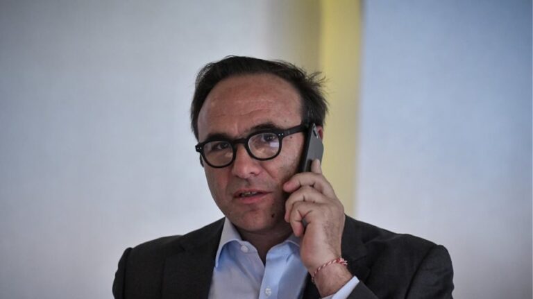 Ο Πέτρος Κόκκαλης ανακοινώνει νέο κόμμα