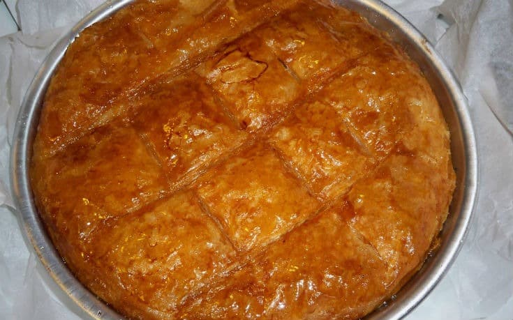 oyres gia ena kommati ayto einai to koryfaio galaktompoyreko tis athinas kai tha soy poyme poy tha to vreis 3