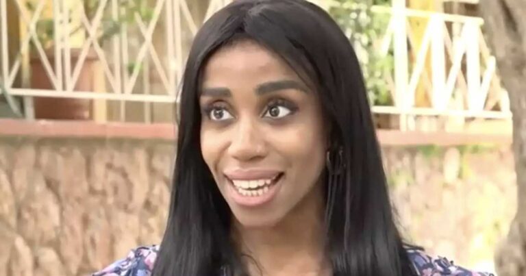 Ελίζαμπεθ Ελέτσι: «Ήθελα να μου κάνει πρόταση γάμου στη Βενετία αλλά μου έκανε στο Παγκράτι»