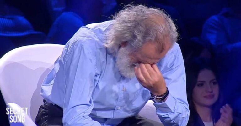 Secret Song – Κατέρρεuσε ο Μιχάλης Αεράκης: «Είχα να κλάψω πολλά χρόνια»