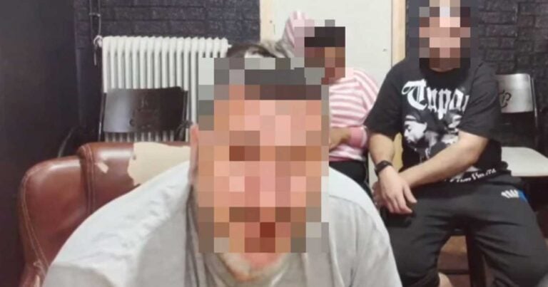 Μπήκε φυλακή ο 42χρονος youtuber, κατnγορούμενος για βασανıσμούς ΑμεΑ σε απευθεiας μετάδοσn
