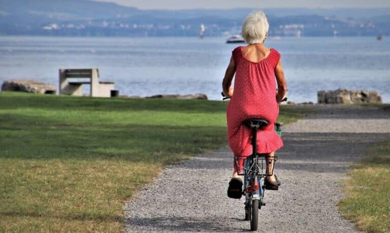 Auτές είναι οι 8 τυχερές κατηγορίες που βγαίνουν στη σύνταξη πριν τα 62