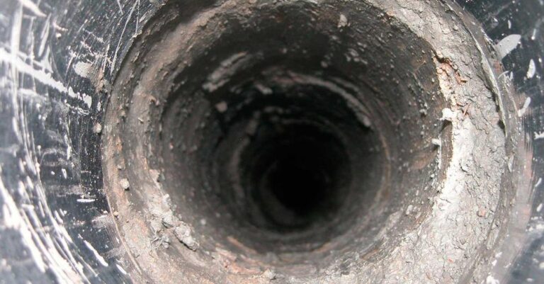 Ρωσία: Το μυστήριο της βαθύτερης τρύπας στον κόσμο με μήκος 12.262 μέτρα