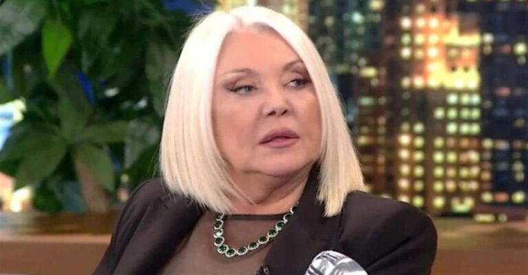 Κατάθεση ψυχής από Ρούλα Κορομηλά: «Δεν θεωρώ ότι η δημοσιότητα με έχει αλλάξει, είμαι ο ίδιος άνθρωπος»