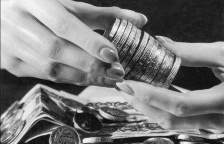 Γιατί πρέπει να έχεις τα δικά σου χρήματα όταν είσαι παντρεμένη