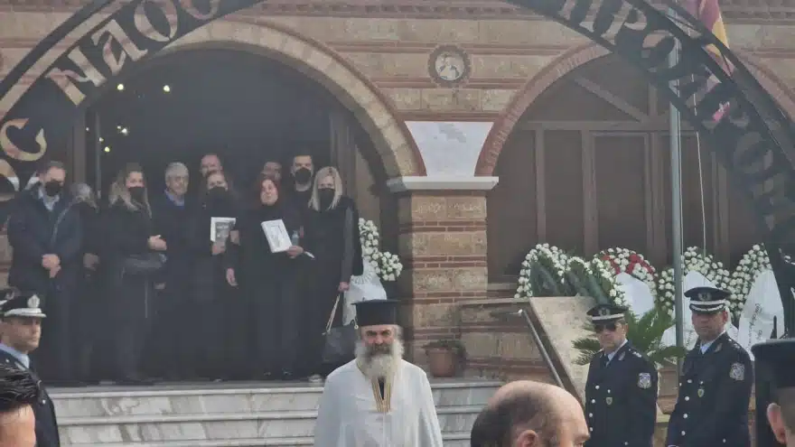 32xronos astinomikos 5