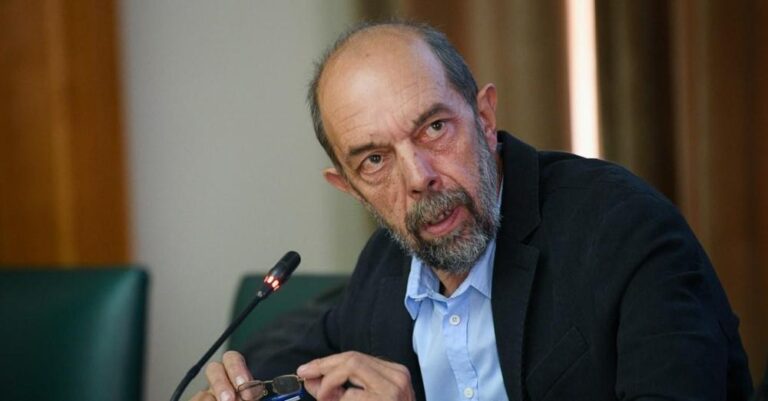 «Σύντροφοι, δεν πάει άλλο»: Αποχωρεί από τον ΣΥΡΙΖΑ και ο Νίκος Μπελαβίλας