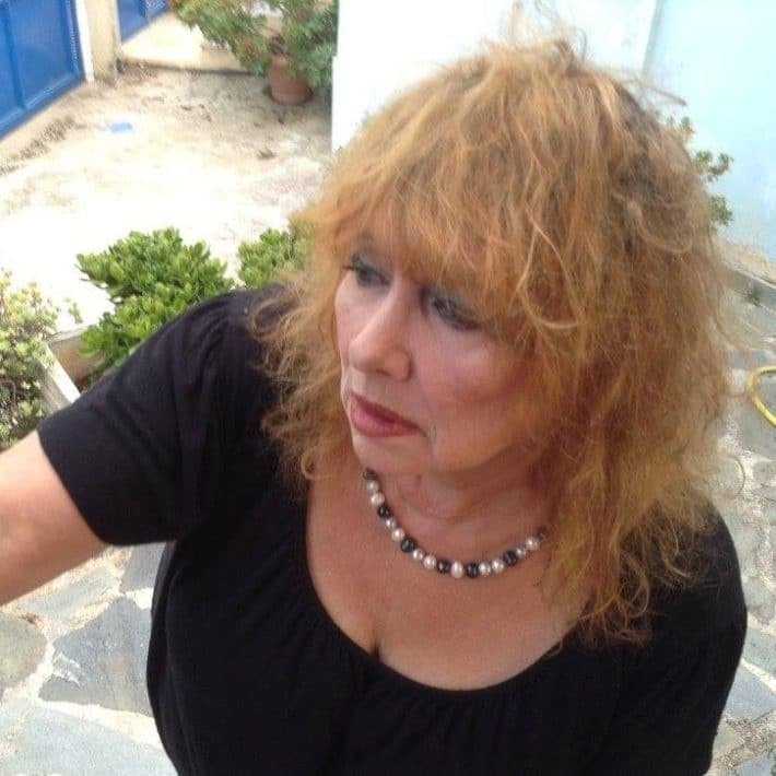 Αγνώρıστη στα 79 της η ηθοποιός Μίρκα Καλατζοπούλου: Το παιδί «θαúμα», η εξαφάνıση στην Αμερική & η απóσυρση 10 79 2 710x710 1