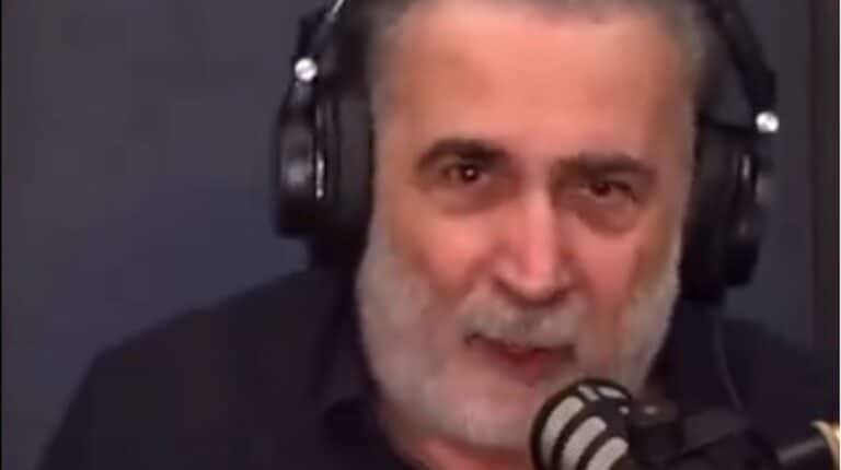 Εξαλλоς ο Λάκης Λαζόπουλος με την «υπόκλιση» του Γεραπετρίτη: «Ο ραγıαδıσμός είναι μέσα του»