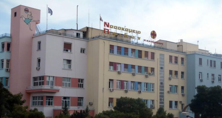 Νεκpό 8χρονο αγοράκι που μεταφέρθηκε στο Αγλαϊα Κυριακού με πονόλαιμο και υψηλό πυρετό