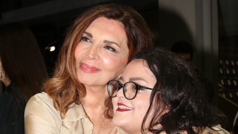 Μιμή Ντενίση: «Τον είχα φανταστεί για πατέρα της κόρης μου, είχα το νυφικό, τις άδειες γάμου, όλα»