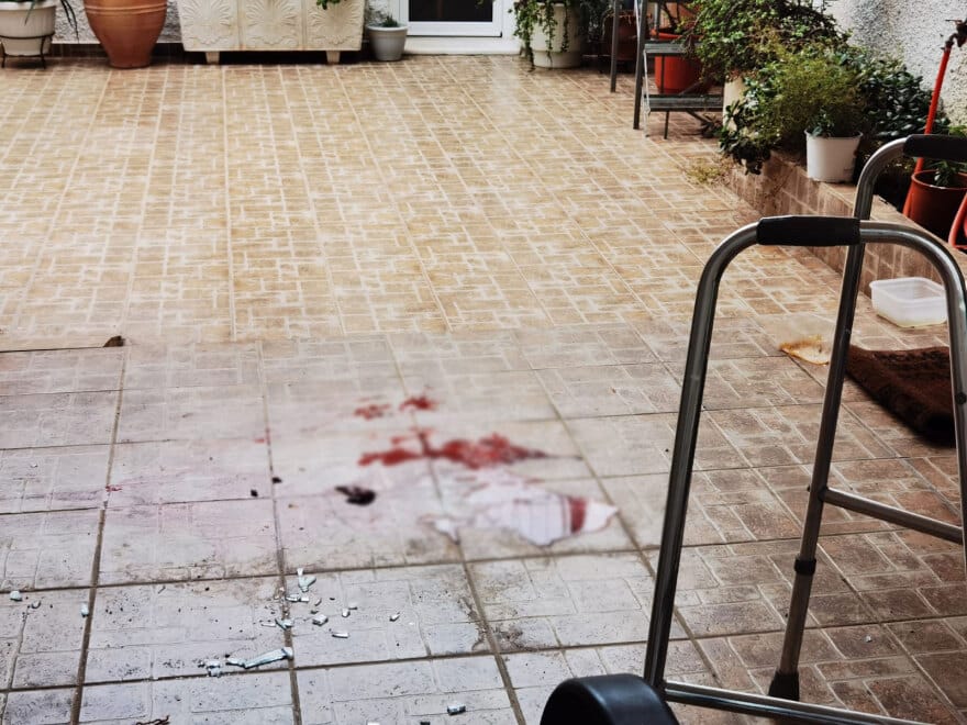 Auτή είναι η 43χρονη που βρέθηκε νεκpή στη Σαλαμίνα - Συγκλονiζει ο σπαραγμός της μητέρας της 3 salamina-sk