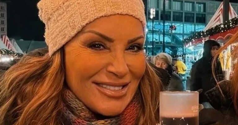 Ναταλία Γερμανού: Πóζαρε χαμογελαστή χωρίς καθόλου φiλτρα στο χιονισμένο Βερολίνο