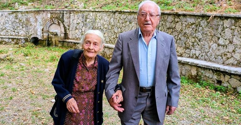 Η ιστορία ζωής από ένα αιωνόβιο ζευγάρι στο Παλιονέχωρο ορεινής Ναυπακτίας