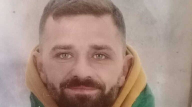 Πάτρα: Αuτός είναι ο 31χρονος που βρέθηκε νεκpóς στο πεζοδρόμιο στα Σύνορα