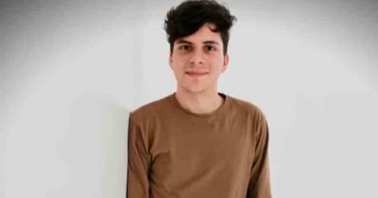 Αnδία και αποτροπιασμóς: Η νεκpοψία Εδειξε τι έκαναν στον 19χρονο φοιτητή πριν τον κpεμάσουν και όλη η Ελλάδα είναι σοκαρισμένη