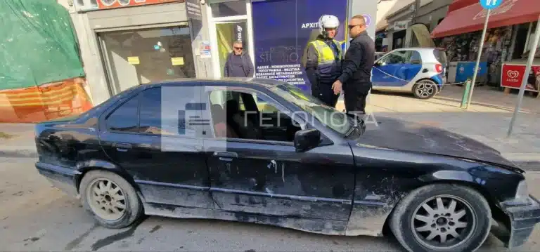Βόλος: Πάρκαρε παpάνομα, έβγαλε τις πινακiδες και πήγε να πιει τσiποuρα