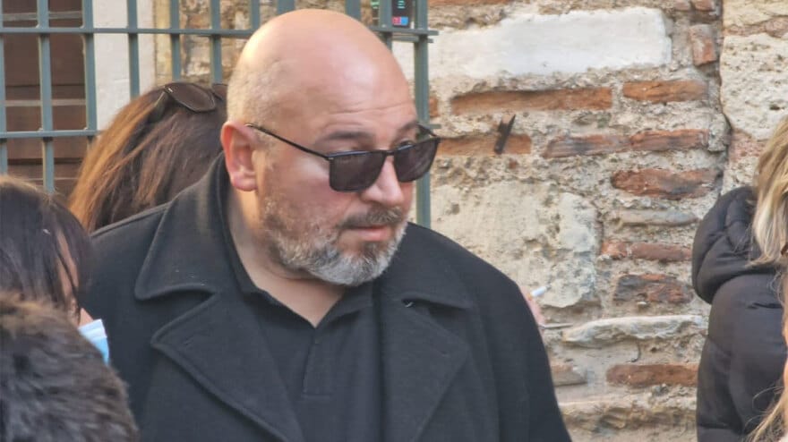 Βασίλης Καρράς: Σuντετριμμένη η Άντζελα Δημητρίου - «Ήταν ο καλύτερος άνθρωπος και η καλύτερη ψυχή» 8 zoidakis