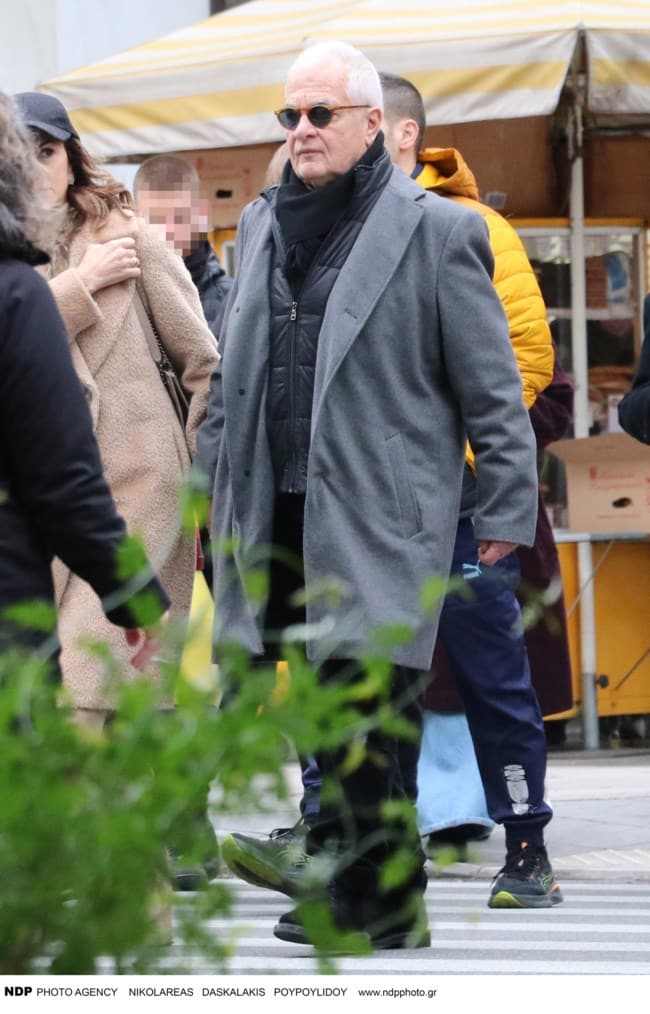 0e361b77c6ed4636a2f9a46b1bcbf11d 1