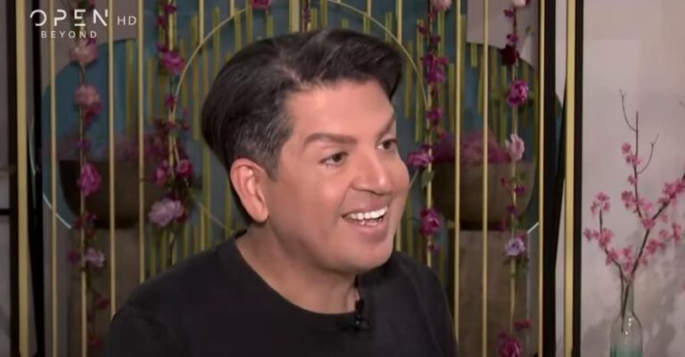 Γιάννης Πουλoπουλoς: «Είχα και σχέσεις με γυναίκες, αλλά στα 31 μου κατάλαβα ότι μου αρέσουν οι άντρες»