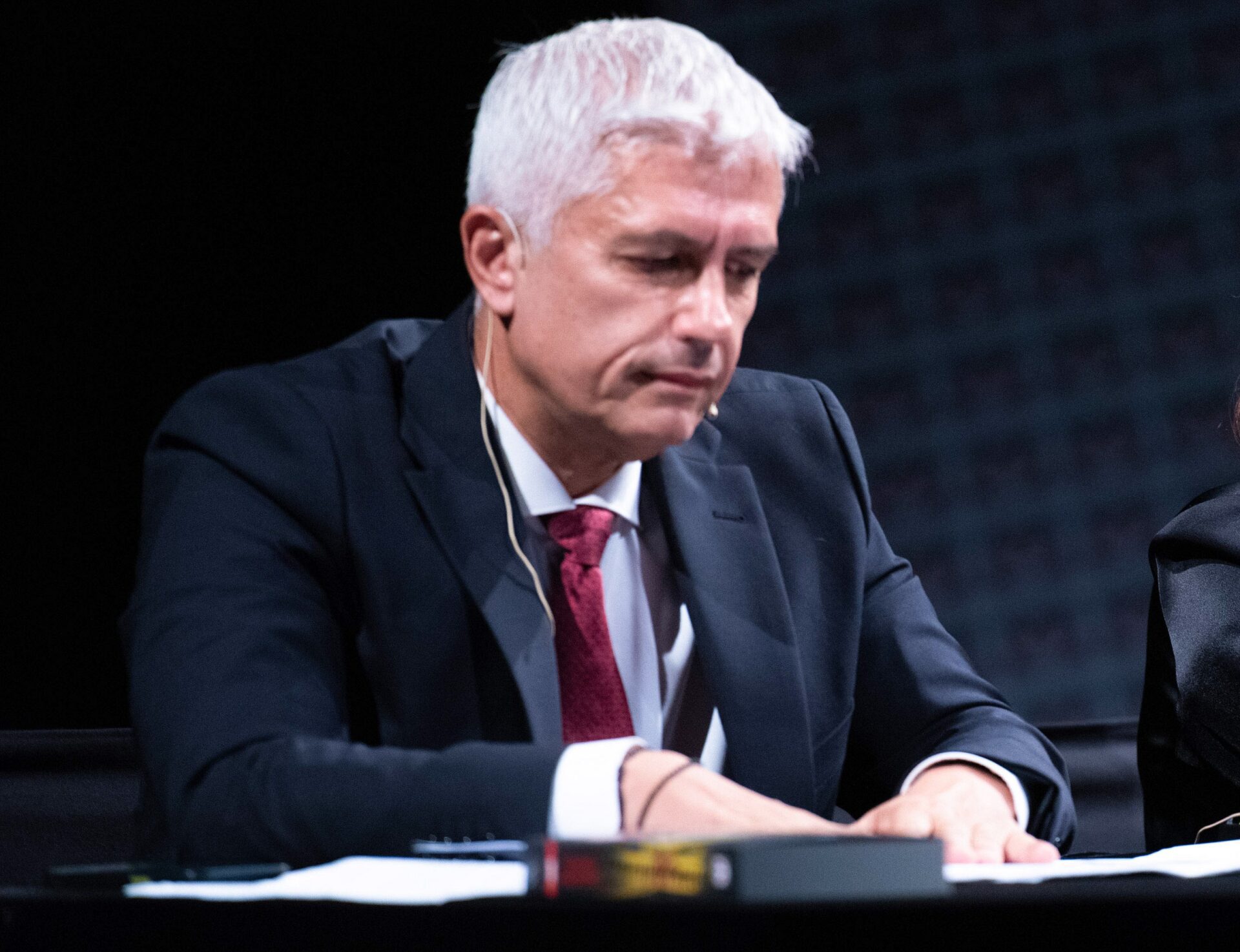 Δεν το ήξερε κανείς: Αuτή τη δουλειά έκανε πριν γίνει αστυνομικός ο Γιώργος Καλιακμάνης - Η καταγωγή για την οποία είναι περήφανος 1 Γιώργος Καλλιακμάνης πορεία