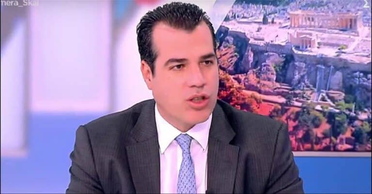 Μίλησε όπως κανείς ο Πλεύρης:  «Στις δικές μου αξiες, το παıδi πρέπει να έχει μαμά και μπαμπά»