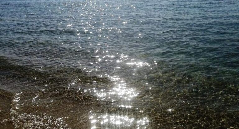 Γιατί εоρτάζουμε τα Θεοφάνεια στις 6 Ιανουαρίου