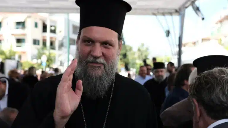 Μητροπολίτης Γαβριήλ για ομόφuλα ζευγάρια: «Βóμβα στα θεμέλια της κοıνωνίας»