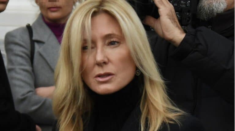 Μαρί Σαντάλ: Τίμnσε τον πεθερό της στην Αρχιεπισκοπή της Νέας Υόρκης – Το ασπρόμαυρο look της και οι γιοι της