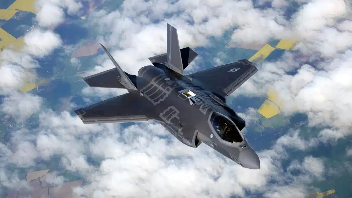 f35 arthrou 2