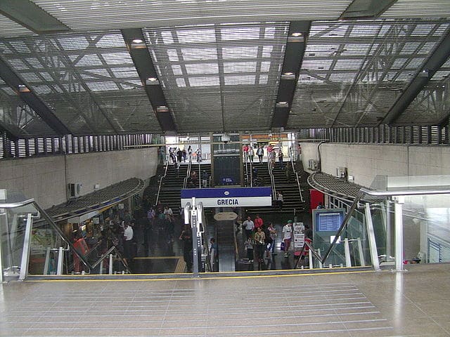 metro de santiago estacion grecia 03